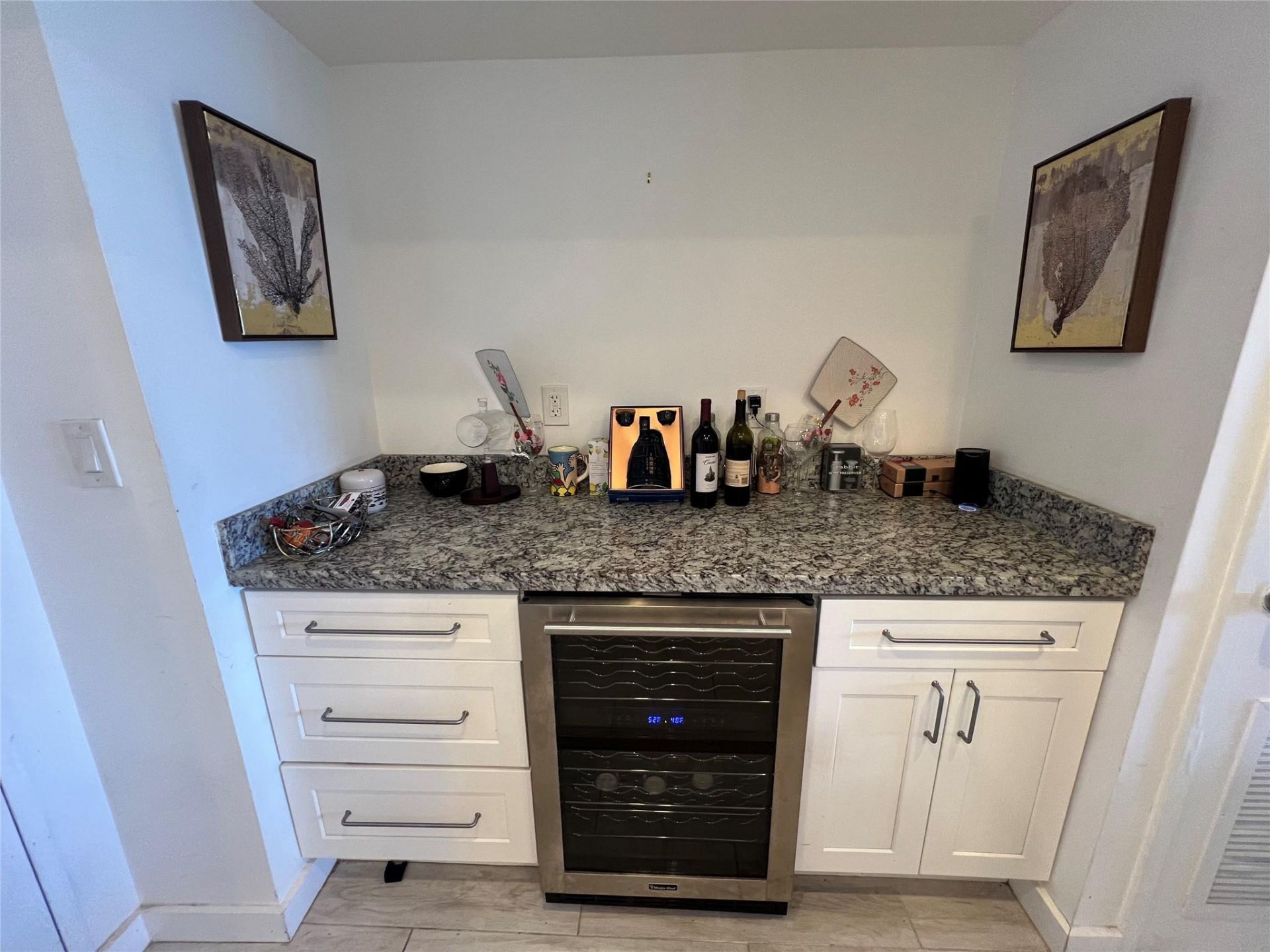 3731 N Country Club Drive, Unit 529, Aventura, FL 33180 Photo