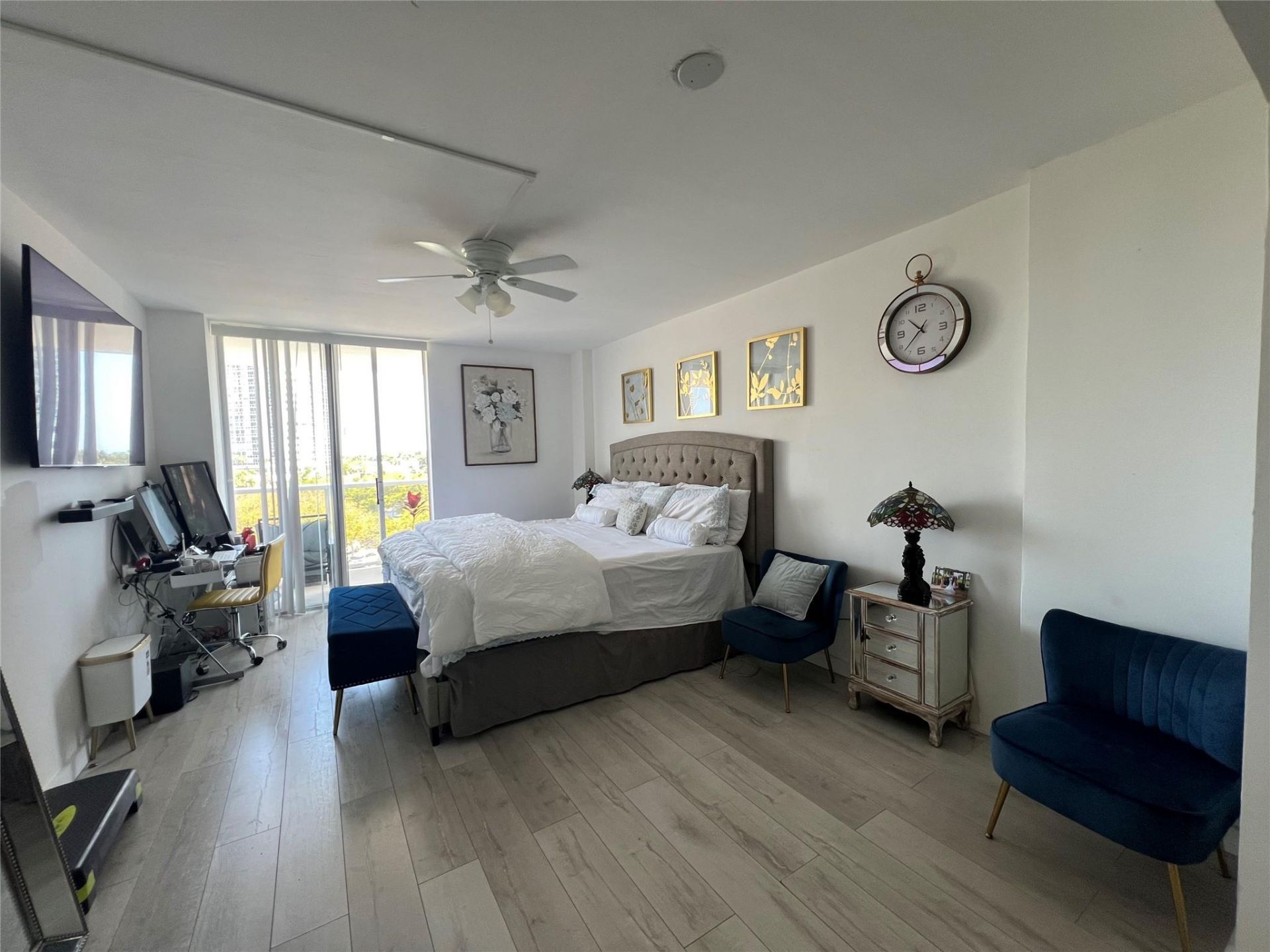 3731 N Country Club Dr, Unit 529, Aventura, FL 33180 Photo