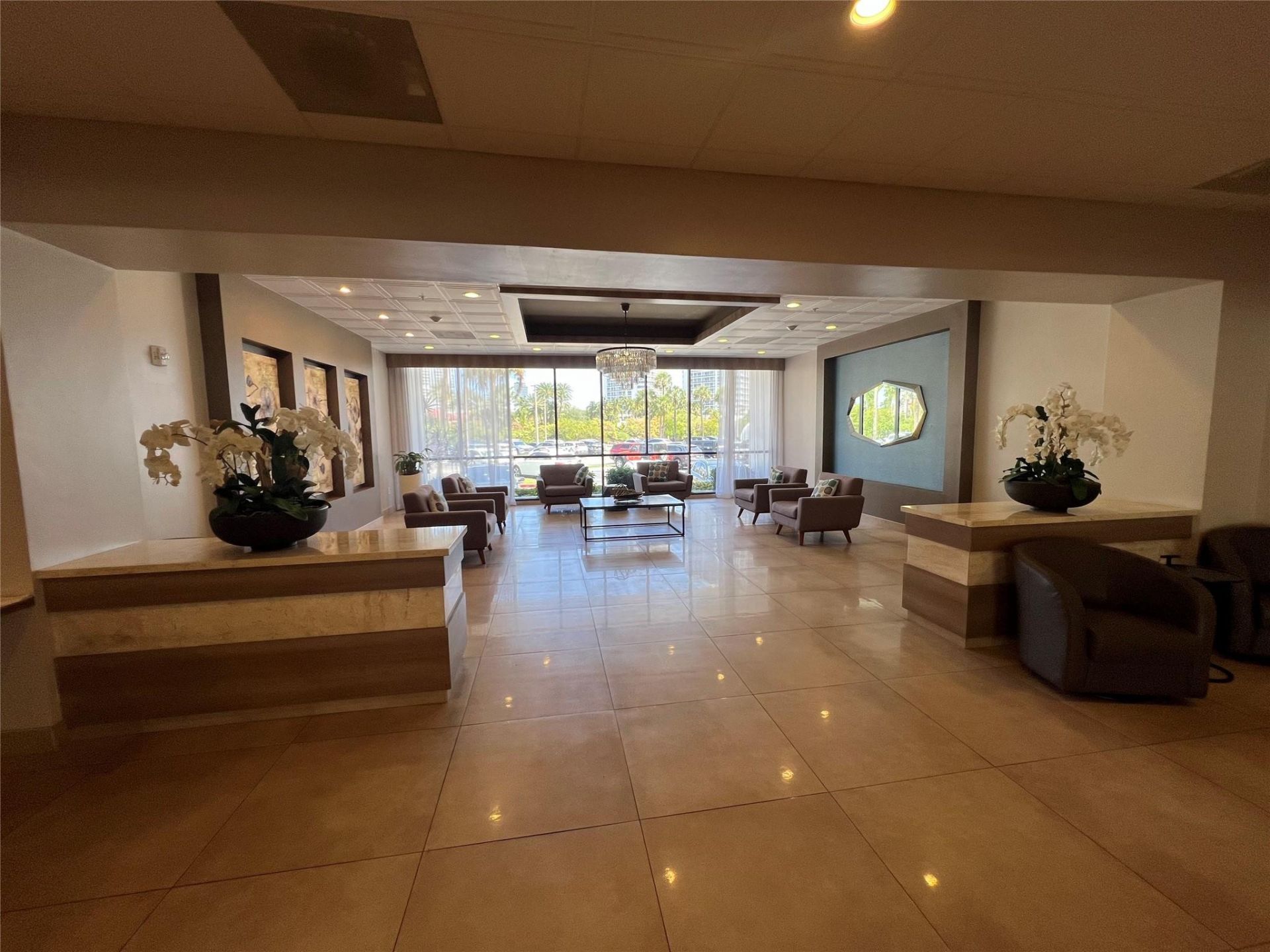 3731 N Country Club Drive, Unit 529, Aventura, FL 33180 Photo
