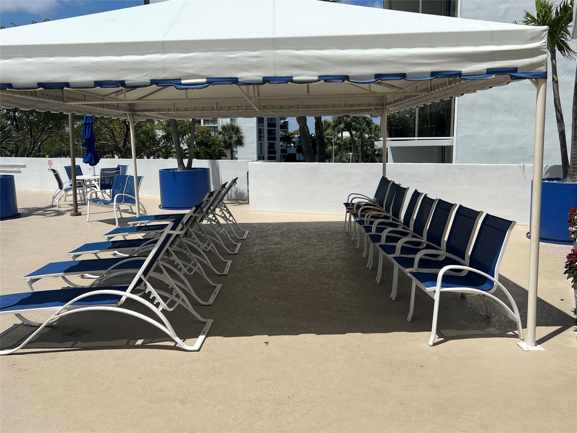 3731 N Country Club Dr, Unit 529, Aventura, FL 33180 Photo