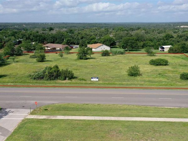 1401 Main ST, Liberty Hill, TX 78642