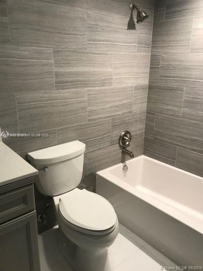 20301 W Country Club Dr, Unit 830, Aventura, FL 33180 Photo