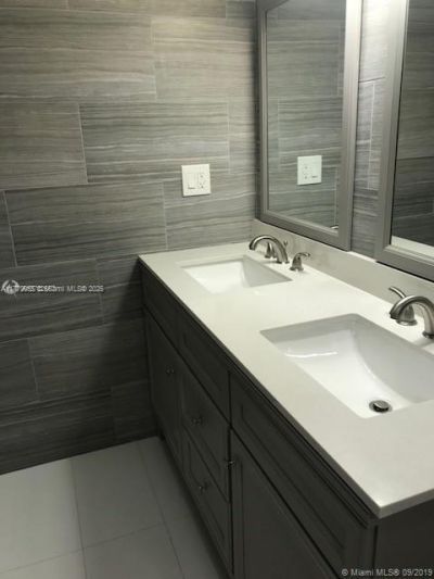 20301 W Country Club Dr, Unit 830, Aventura, FL 33180 Photo