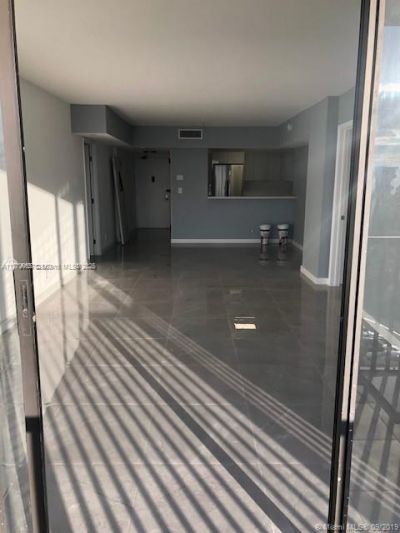 20301 W Country Club Dr, Unit 830, Aventura, FL 33180 Photo