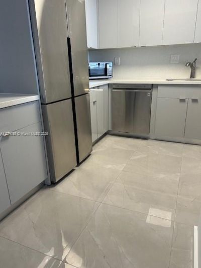 20301 W Country Club Dr, Unit 830, Aventura, FL 33180 Photo