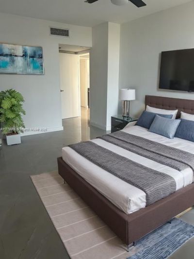 20301 W Country Club Dr, Unit 830, Aventura, FL 33180 Photo