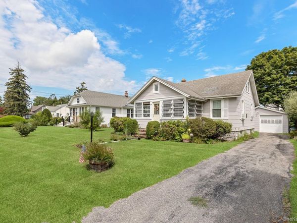 64 Point Street, South Jamesport, NY 11970