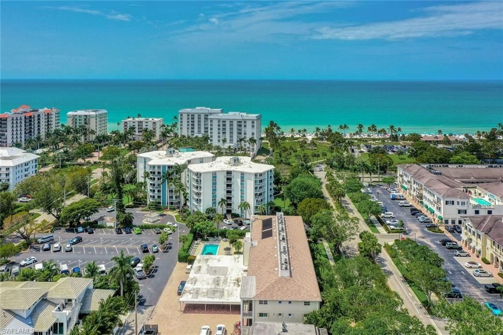 212 Banyan Blvd, Unit 212, Naples, FL 34102 Photo