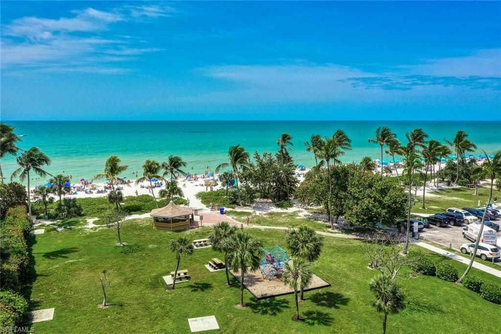 212 Banyan Blvd, Unit 212, Naples, FL 34102 Photo