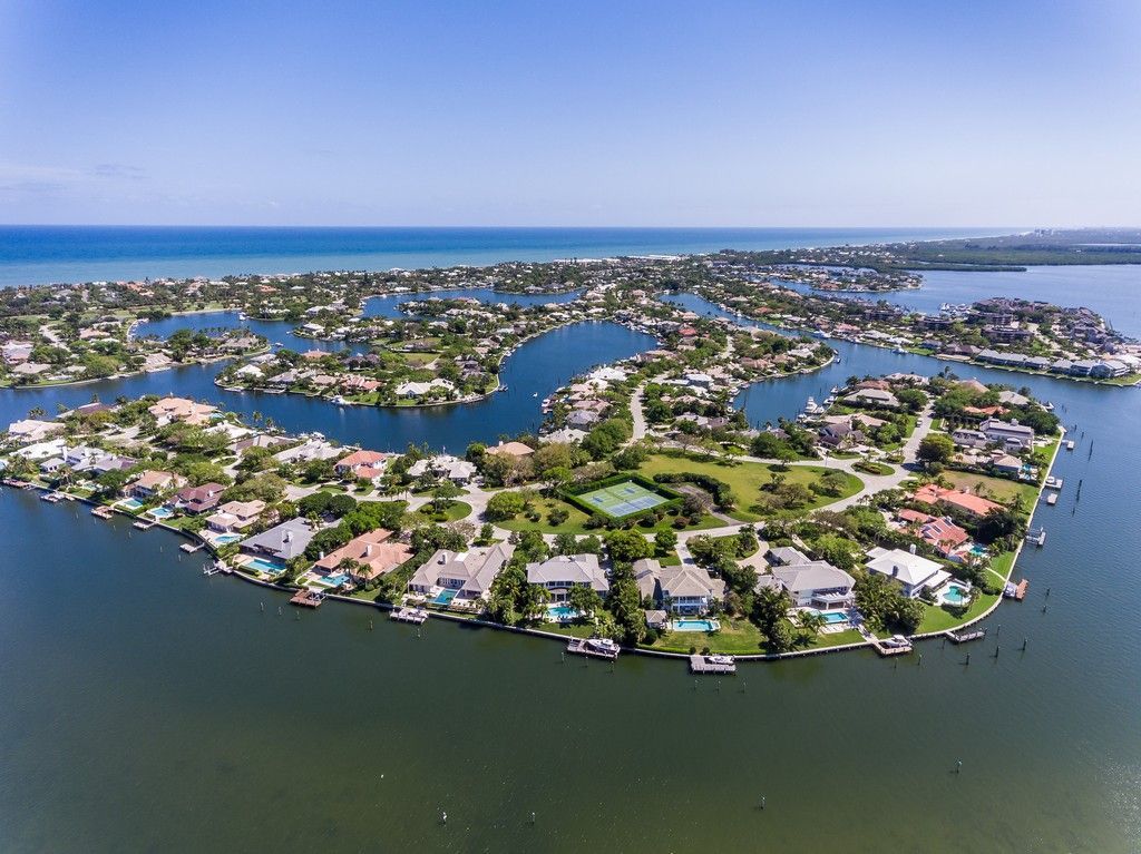 213 Spinnaker Drive, Vero Beach, FL 32963 Photo
