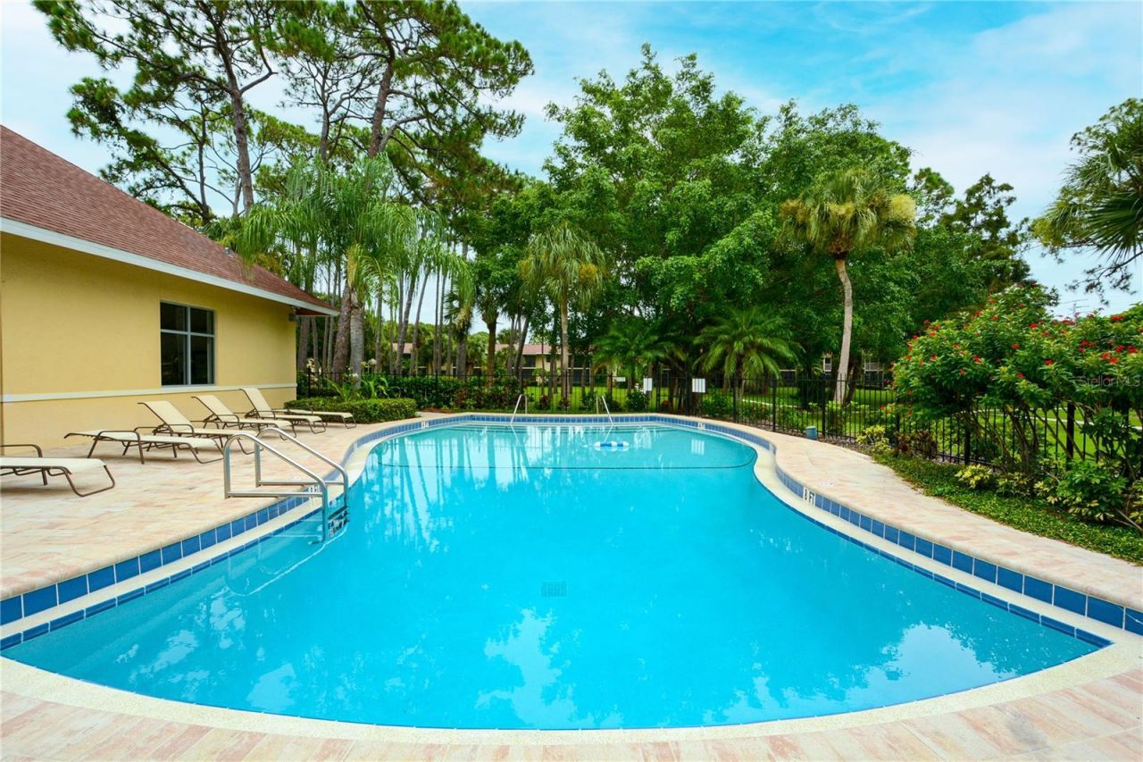 966 La Costa Circle, Unit 1, Sarasota, FL 34237 Photo