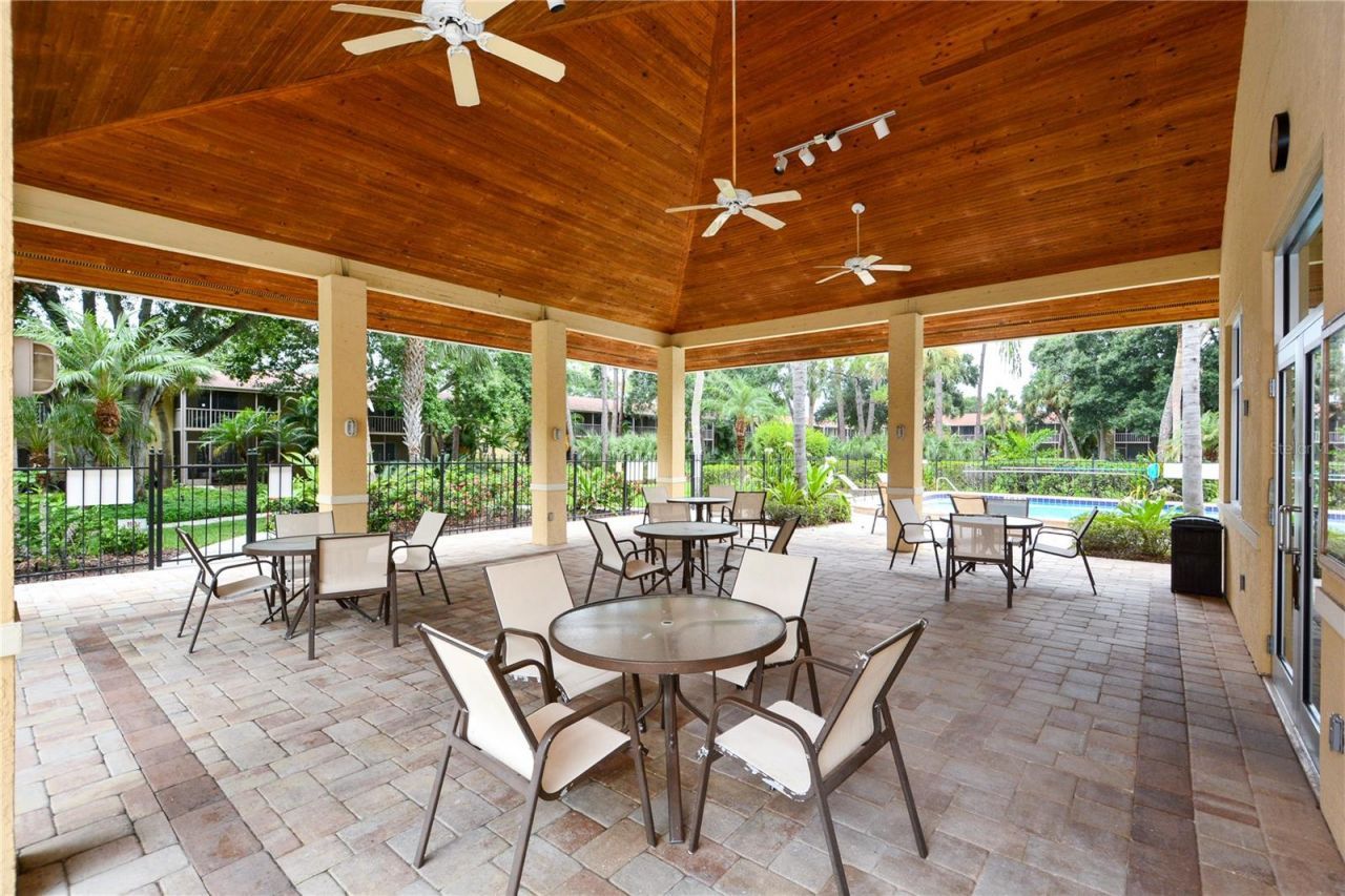 966 La Costa Circle, Unit 1, Sarasota, FL 34237 Photo