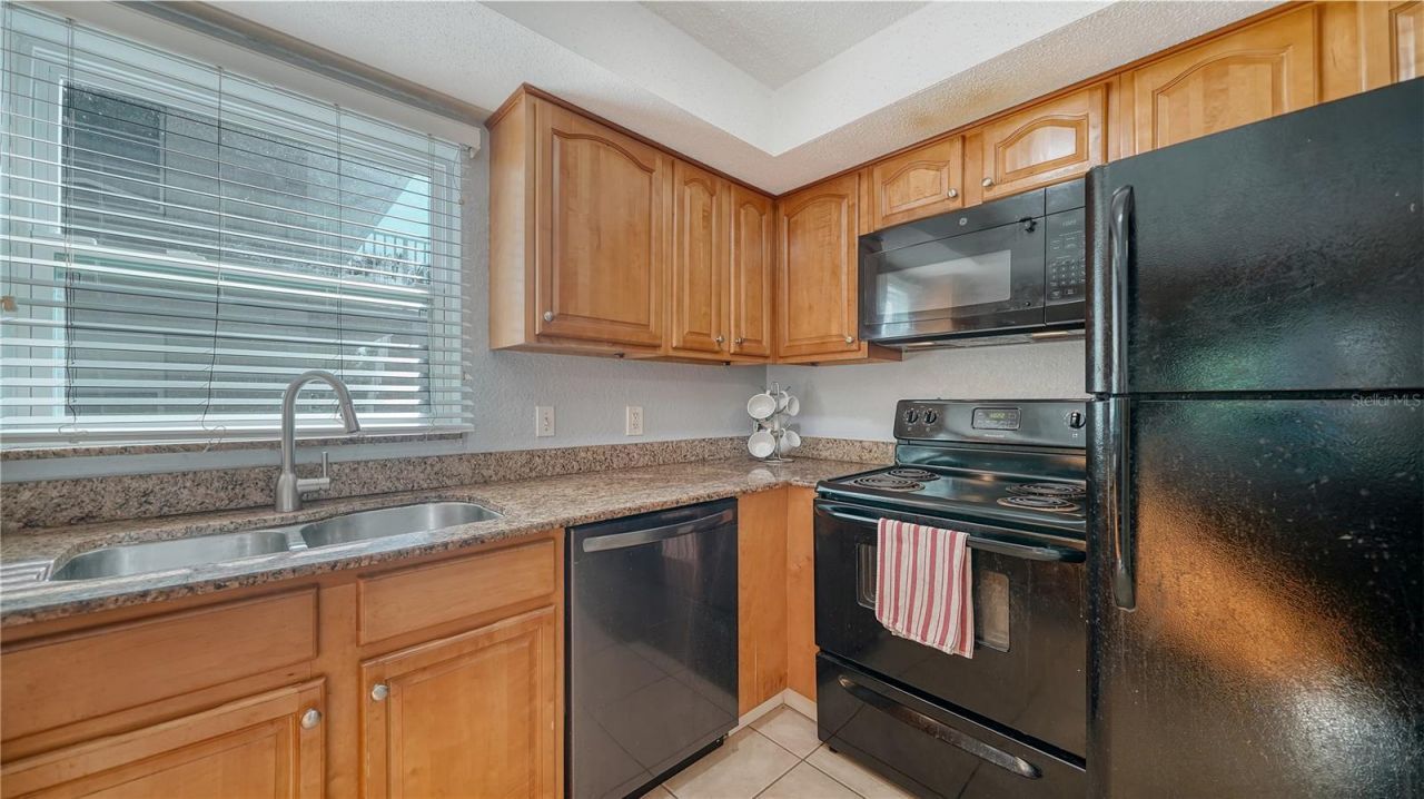 966 La Costa Circle, Unit 1, Sarasota, FL 34237 Photo