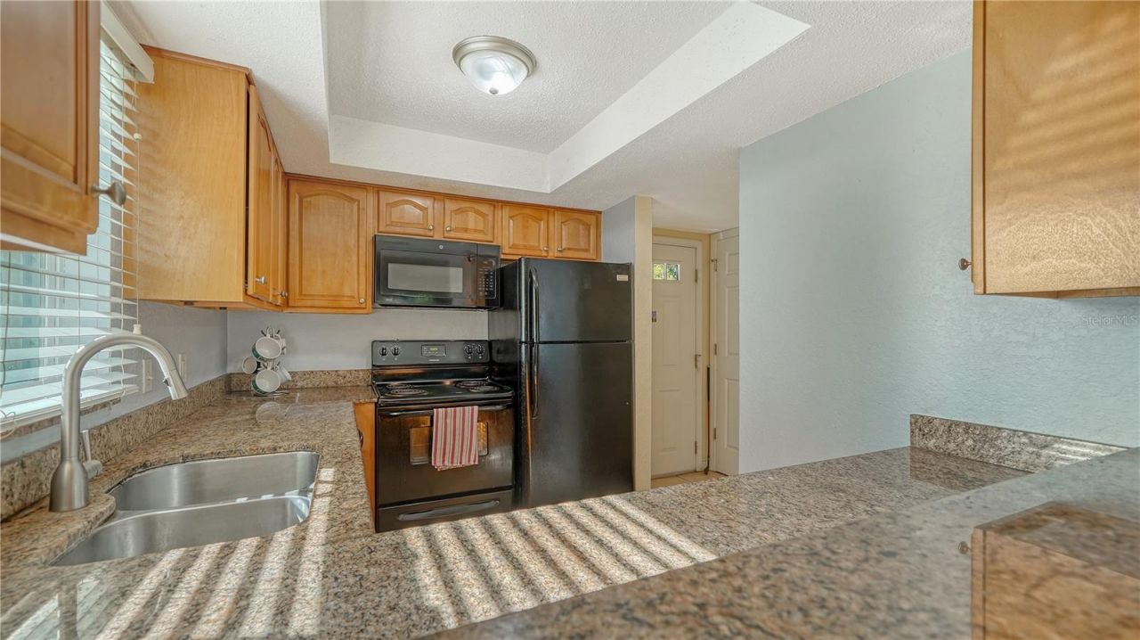 966 La Costa Circle, Unit 1, Sarasota, FL 34237 Photo