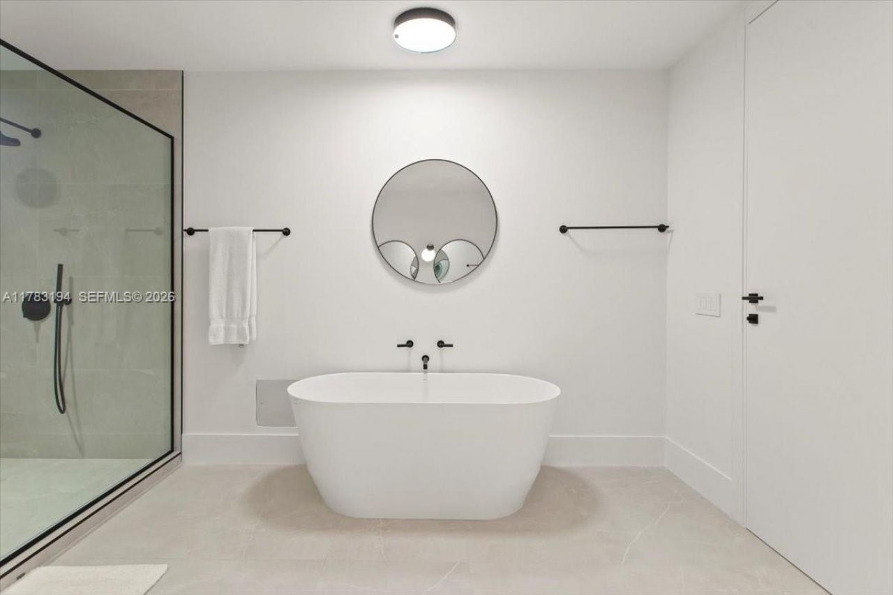 160 Isle Of Venice Dr., Unit 403, Fort Lauderdale, FL 33301 Photo