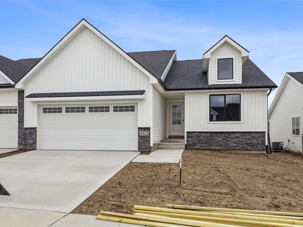 4421 NW Olivia Lane, Ankeny, IA 50023