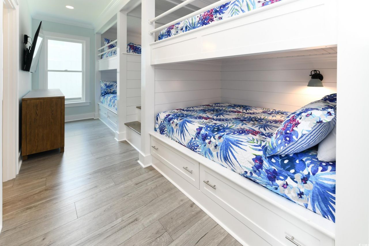 2349 S Waccamaw Dr. Photo 14