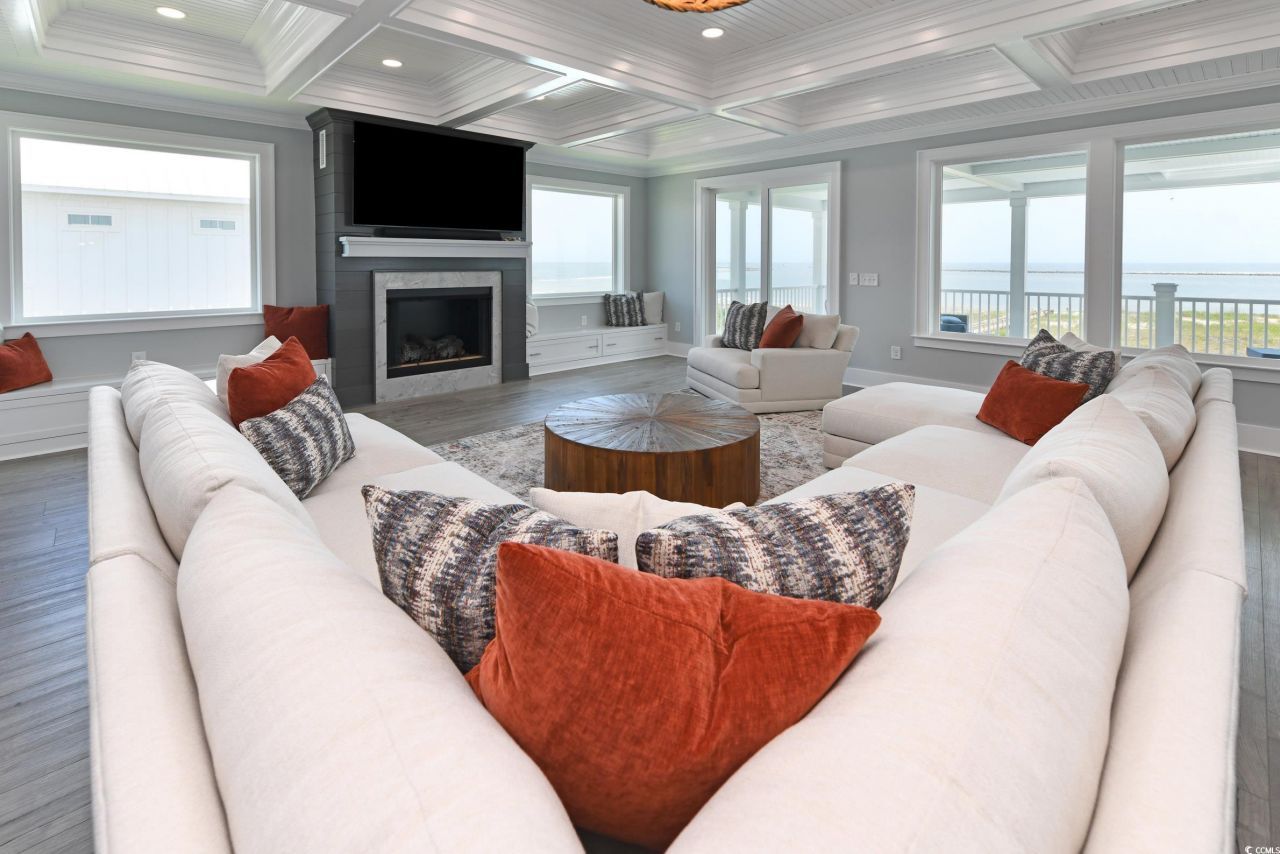 2349 S Waccamaw Dr. Photo 8