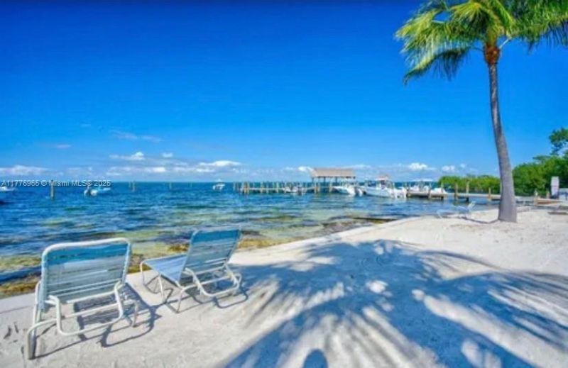 87200 Overseas Highway, Unit F1, Plantation Key, FL 33036 Photo