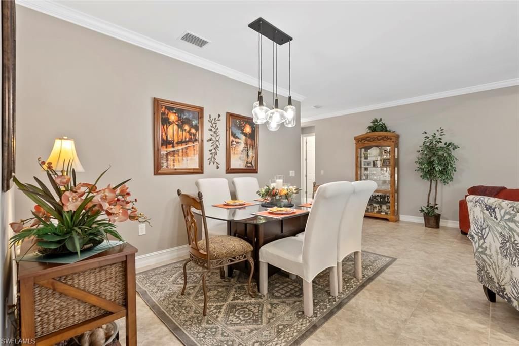 3117 Amadora Cir, Cape Coral, FL 33909 Photo