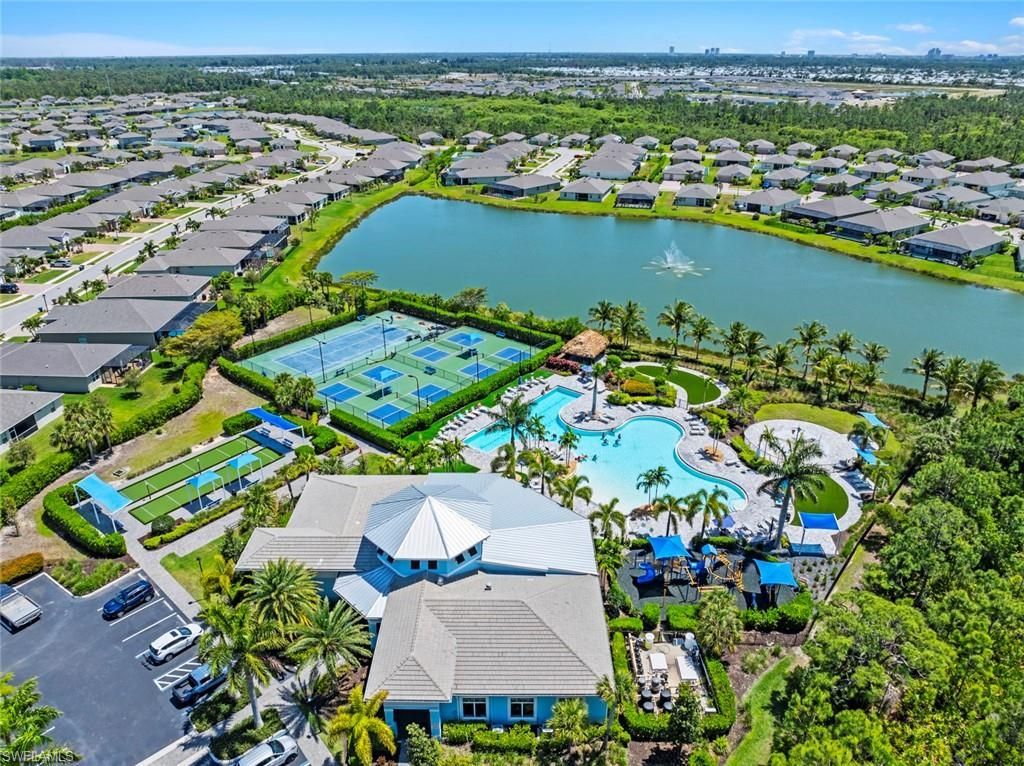 3117 Amadora Cir, Cape Coral, FL 33909 Photo