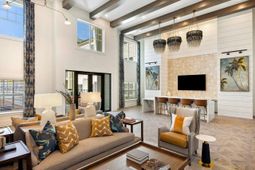 1109 Augusta Drive photo 4