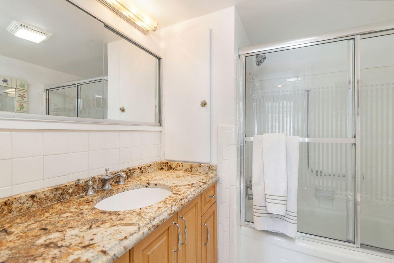 170 N Ocean Boulevard, Unit 305, Palm Beach, FL 33480 Photo