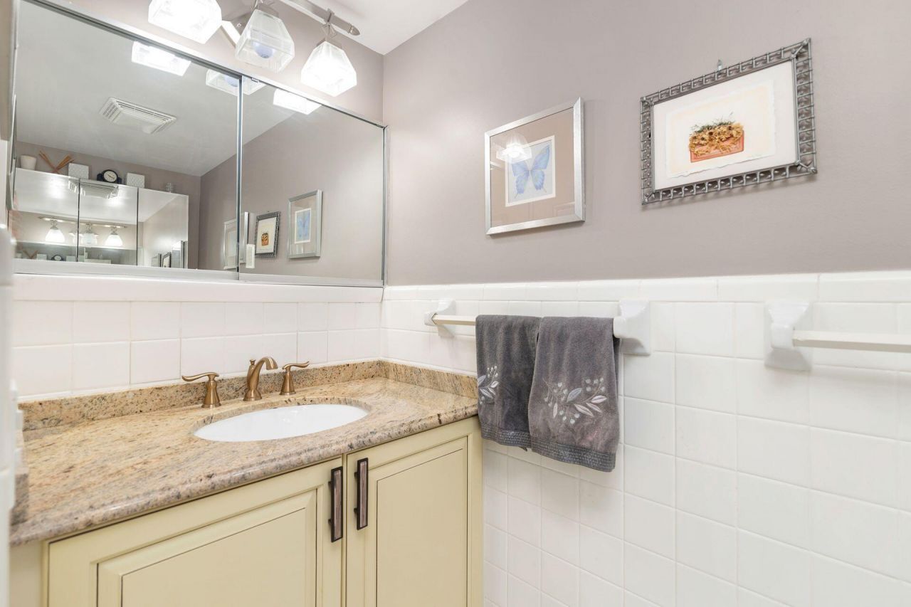 170 N Ocean Boulevard, Unit 305, Palm Beach, FL 33480 Photo