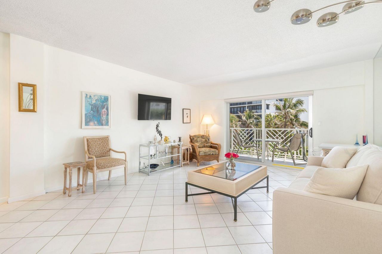 170 N Ocean Boulevard, Unit 305, Palm Beach, FL 33480 Photo