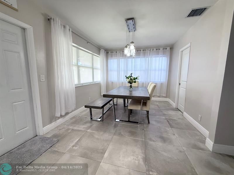 2340 N 58th Ter, Hollywood, FL 33021 Photo