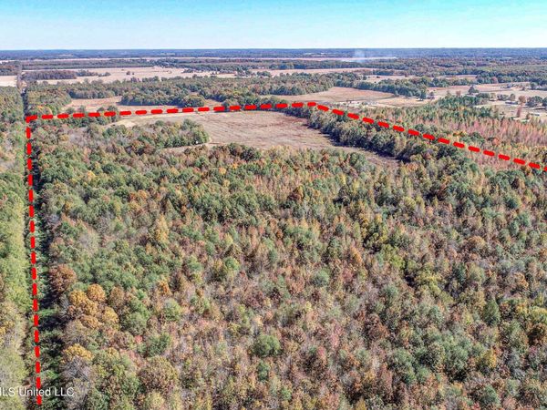 5151 Nash Road, Batesville, MS 38606
