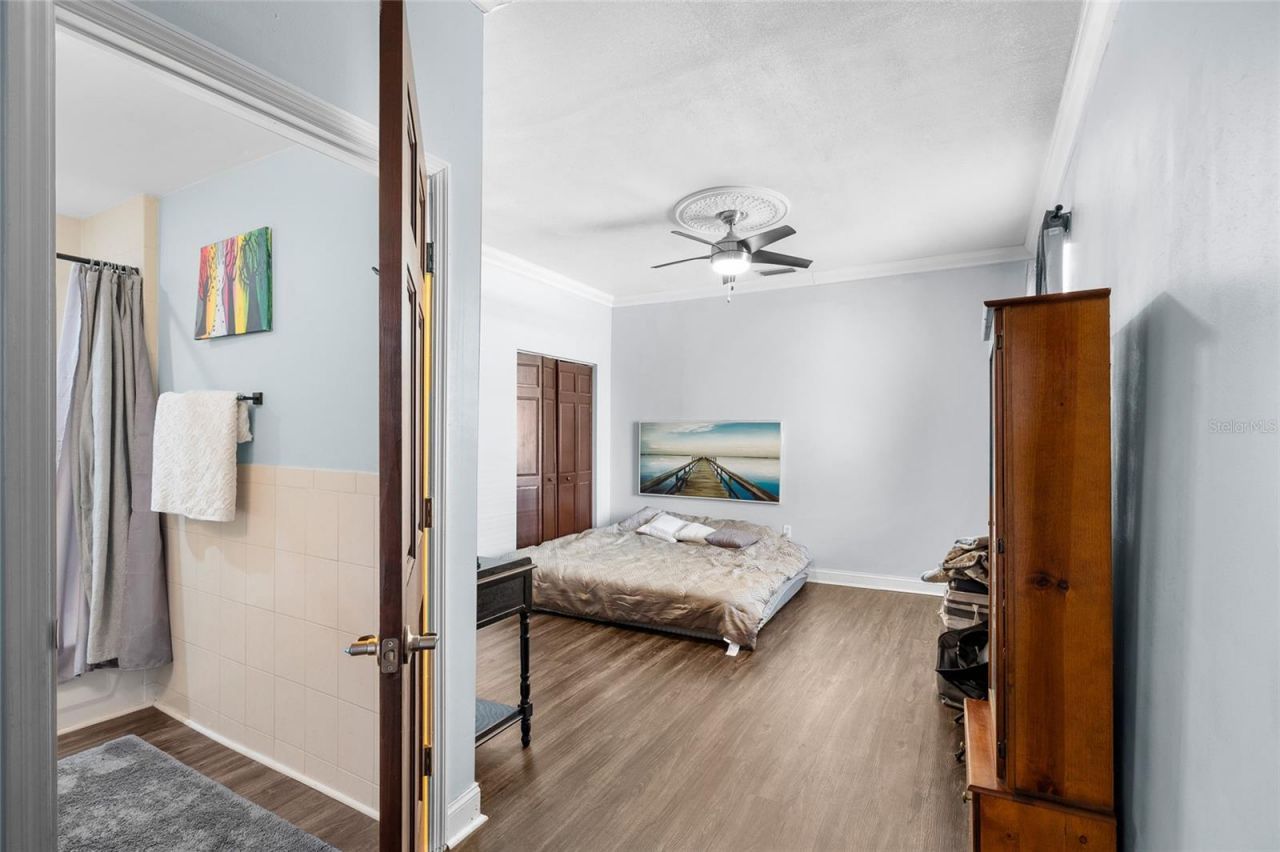215 Central Avenue, Unit 4F, Saint Petersburg, FL 33701 Photo