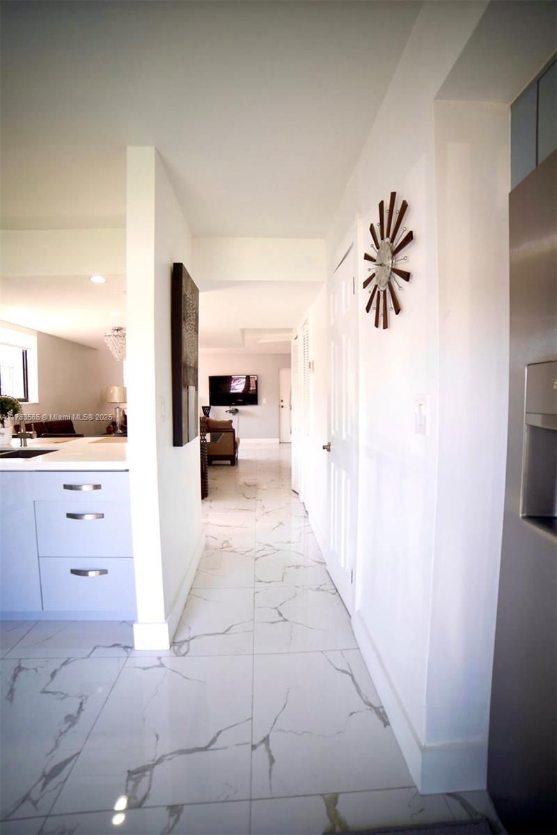 1380 W 41st St, Unit 101, Hialeah, FL 33012 Photo