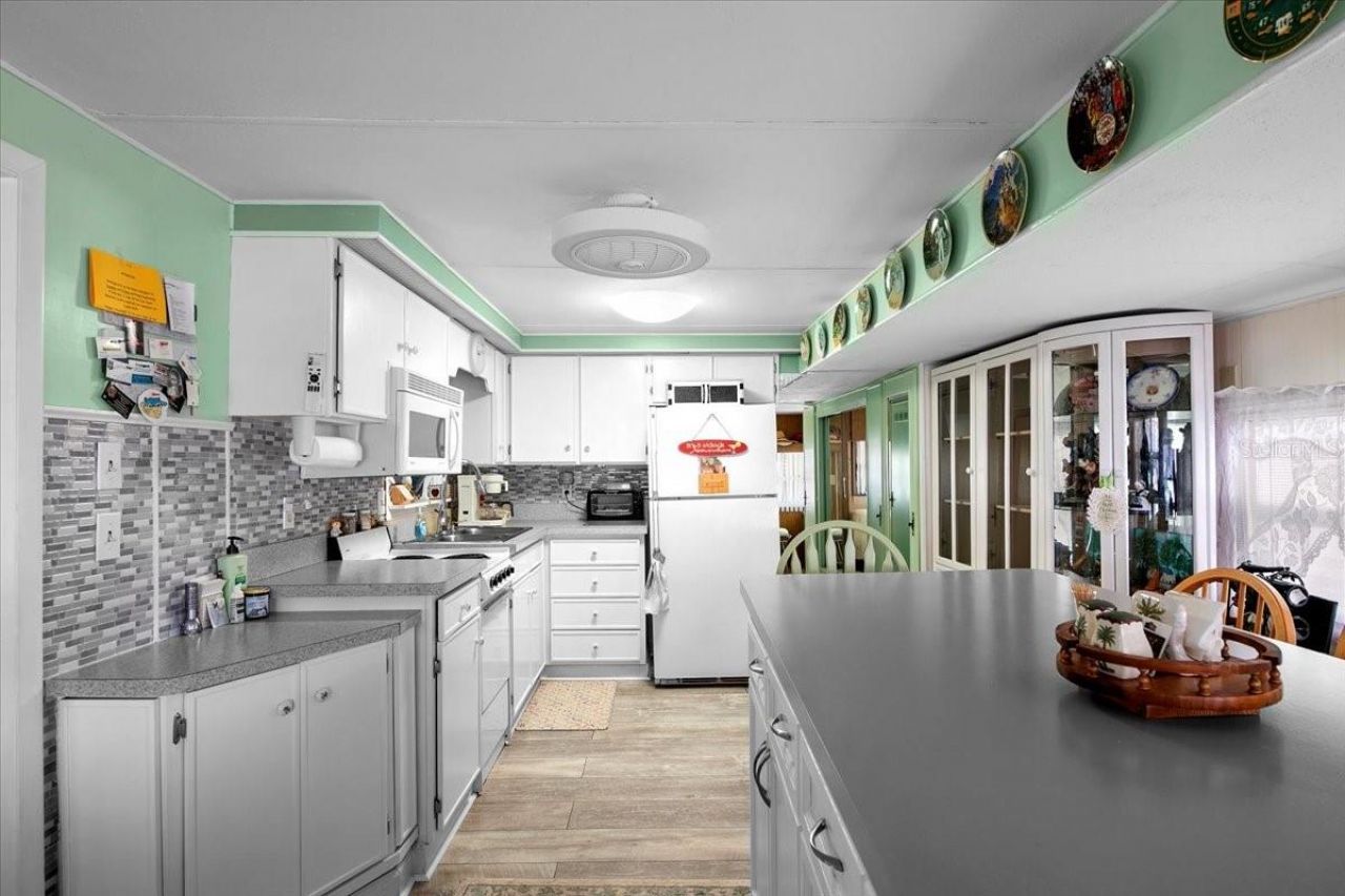 3275 26th Avenue E, Unit 187, Bradenton, FL 34208 Photo