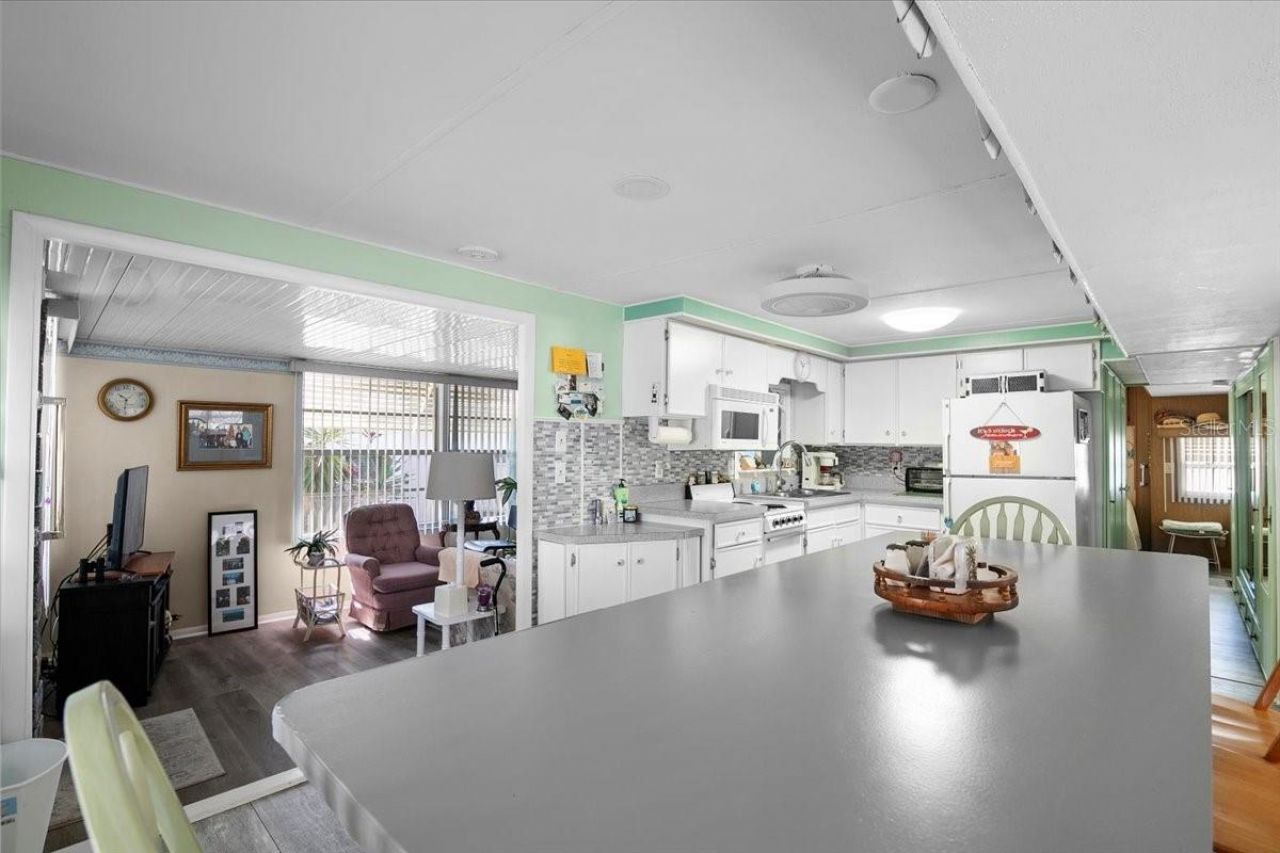 3275 26th Avenue E, Unit 187, Bradenton, FL 34208 Photo