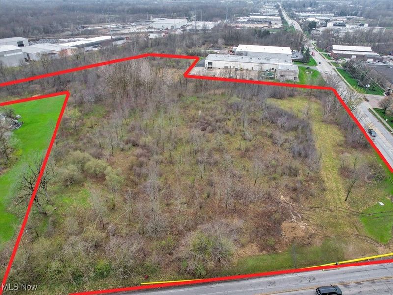 Highland/Valley View Road E, Macedonia, OH 44056 Photo 17