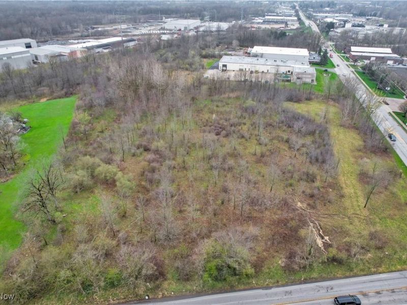 Highland/Valley View Road E, Macedonia, OH 44056 Photo 30