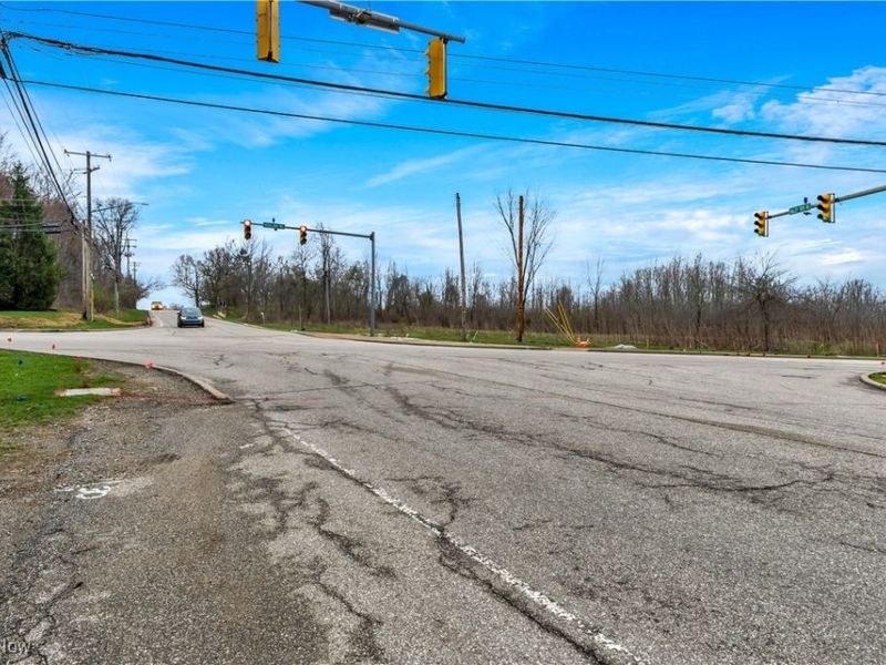 Highland/Valley View Road E, Macedonia, OH 44056 Photo 5