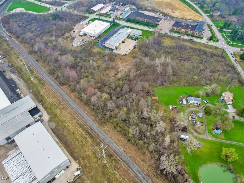 Highland/Valley View Road E, Macedonia, OH 44056 Photo 6