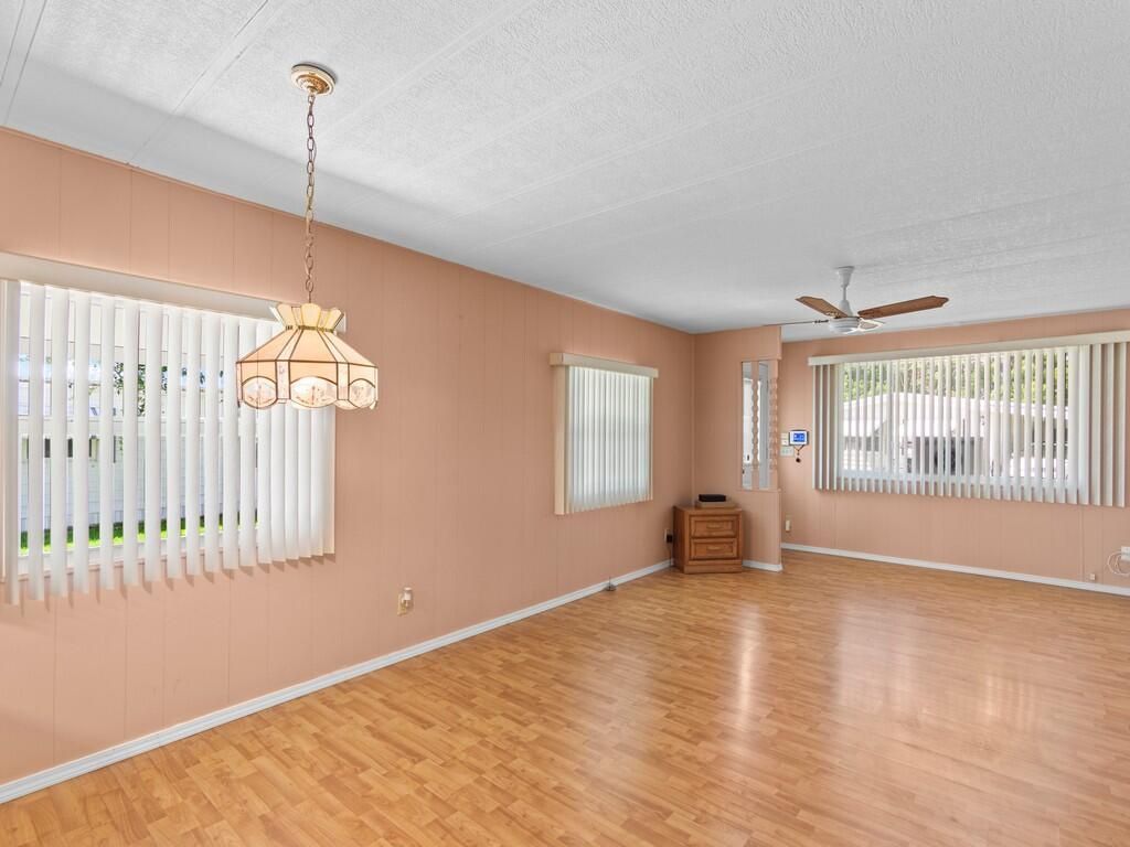 264 NE Cameo Way, Jensen Beach, FL 34957 Photo