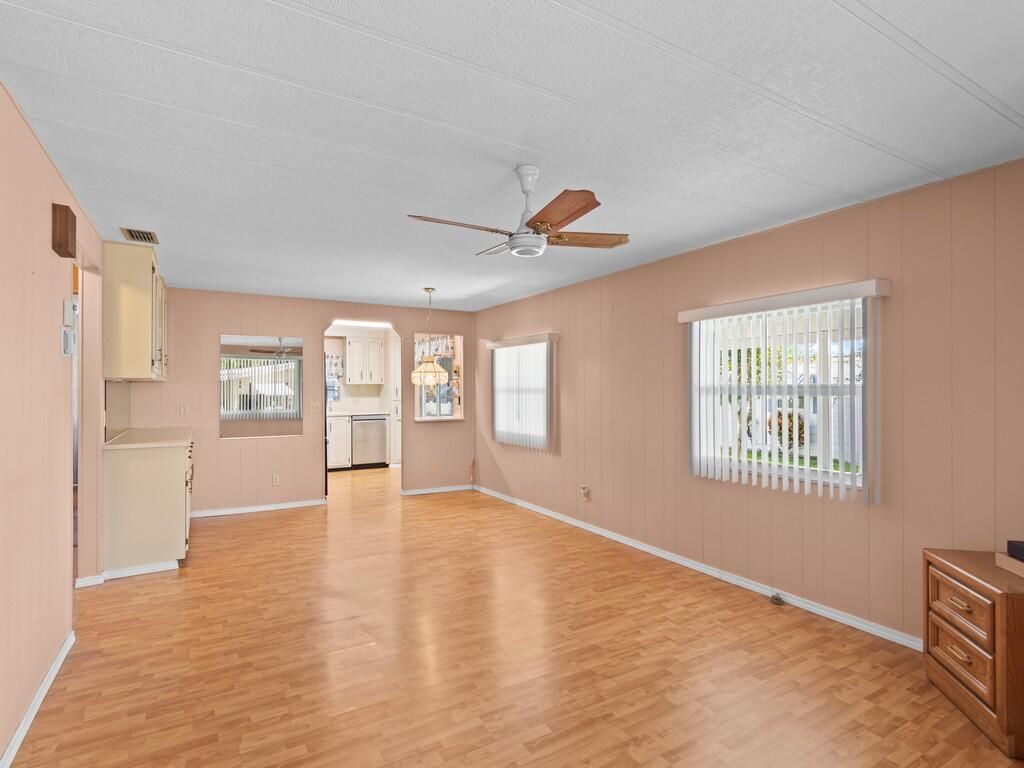 264 NE Cameo Way, Jensen Beach, FL 34957 Photo