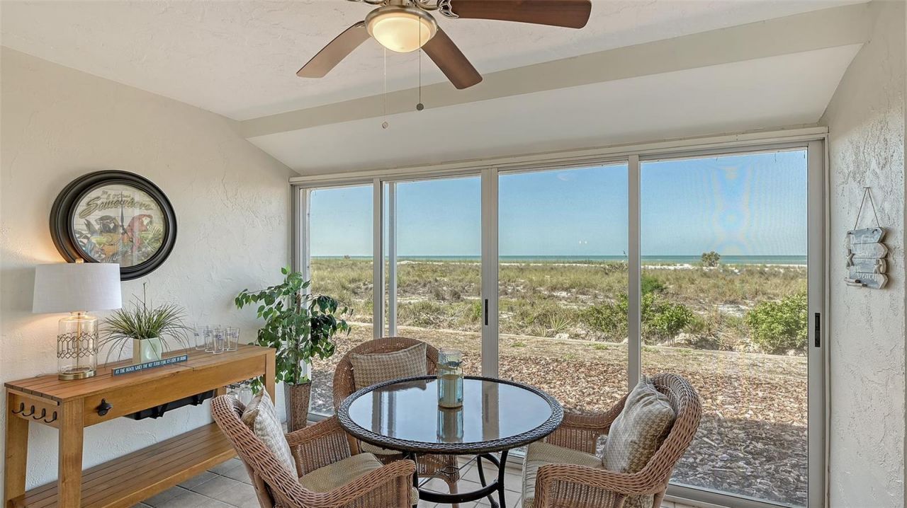 6951 Gulf Of Mexico Drive, Unit 14, Longboat Key, FL 34228 Photo