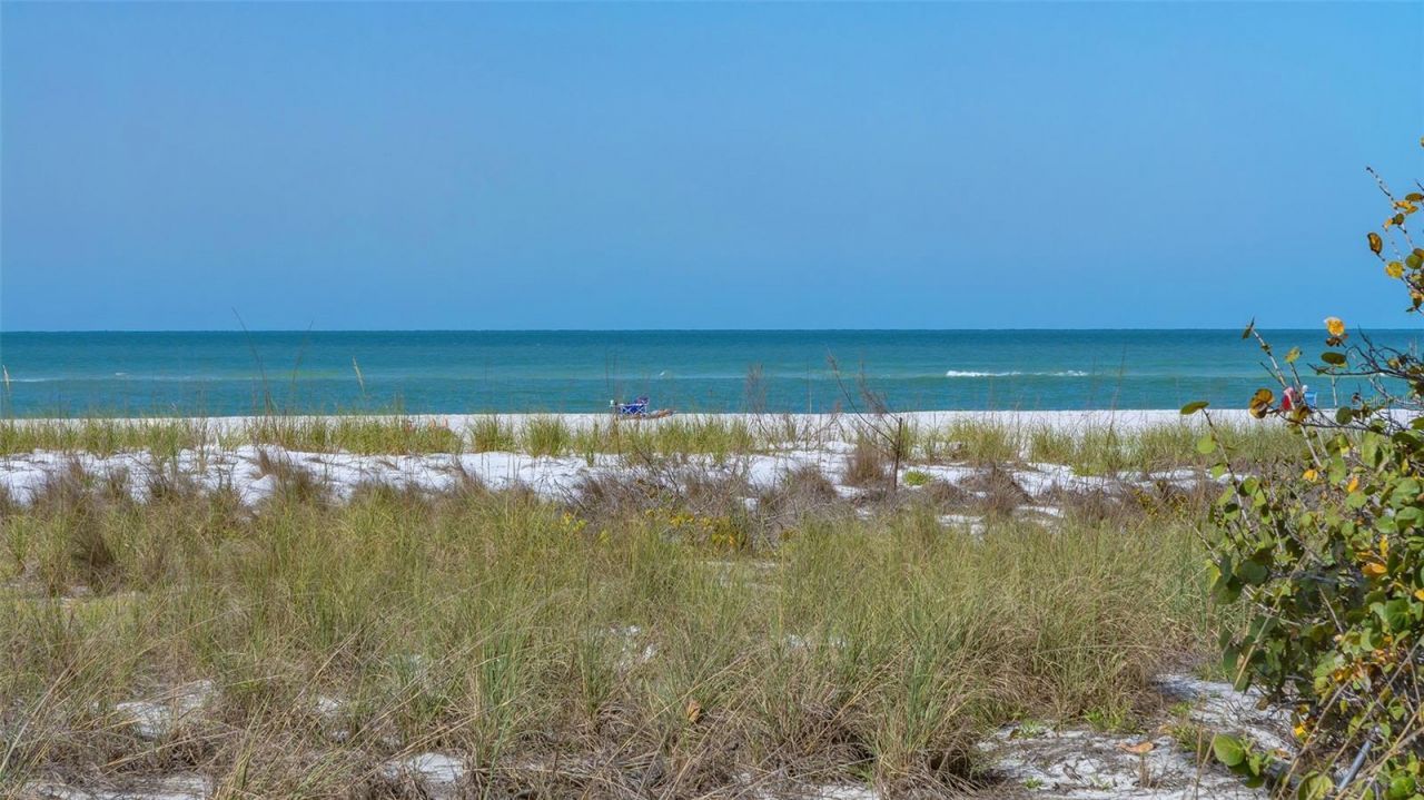 6951 Gulf Of Mexico Drive, Unit 14, Longboat Key, FL 34228 Photo