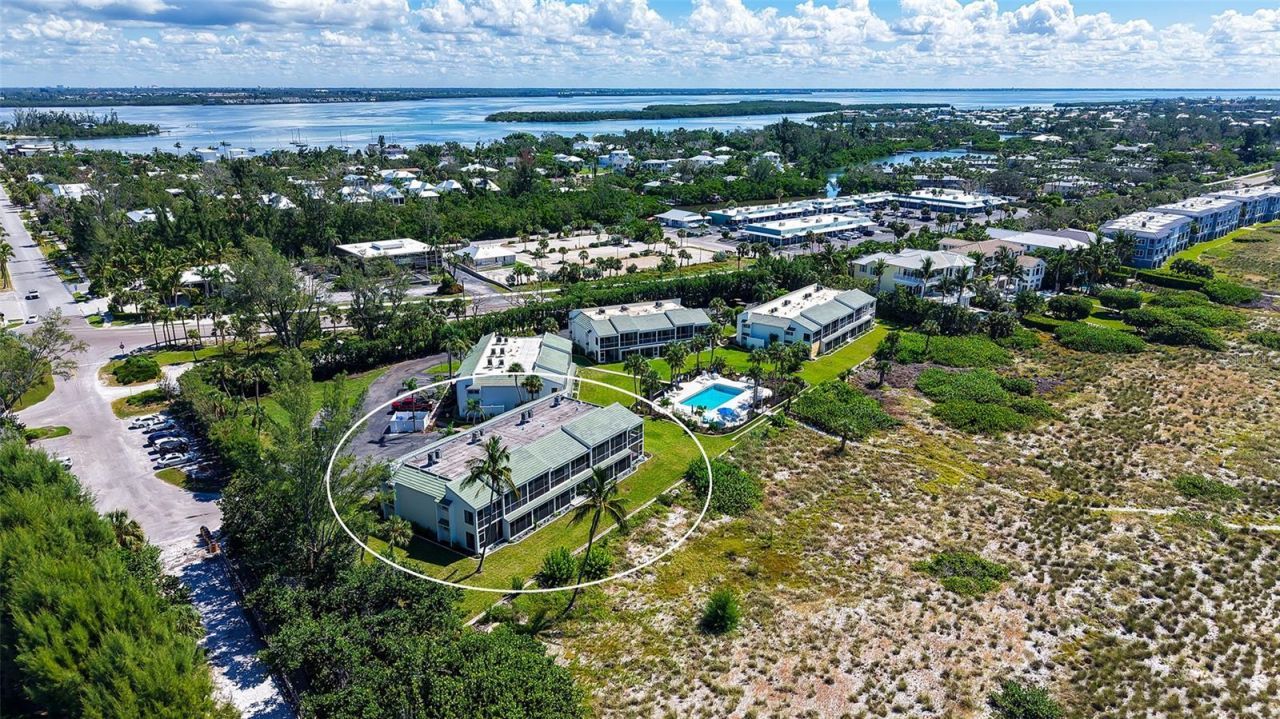 6951 Gulf Of Mexico Drive, Unit 14, Longboat Key, FL 34228 Photo