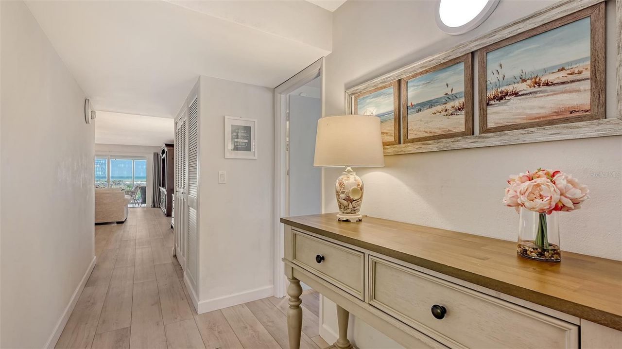 6951 Gulf Of Mexico Drive, Unit 14, Longboat Key, FL 34228 Photo