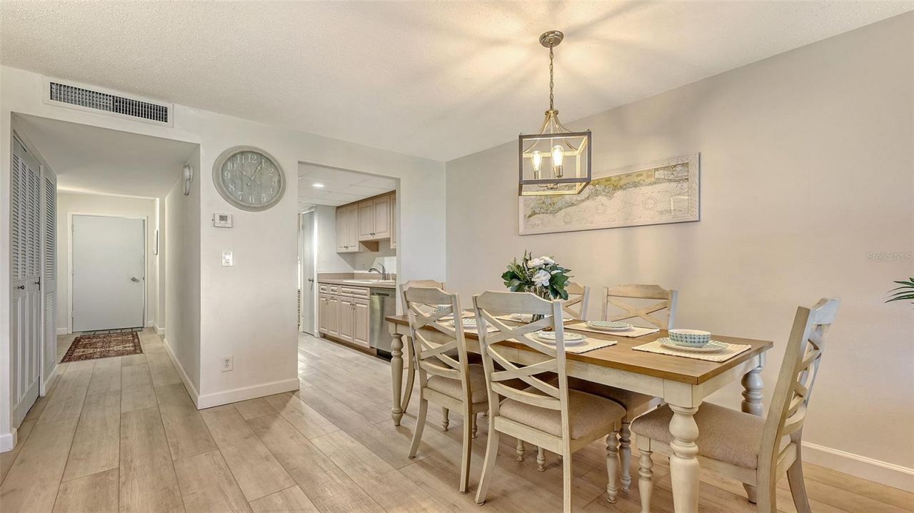 6951 Gulf Of Mexico Drive, Unit 14, Longboat Key, FL 34228 Photo