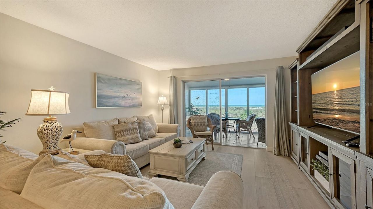 6951 Gulf Of Mexico Drive, Unit 14, Longboat Key, FL 34228 Photo