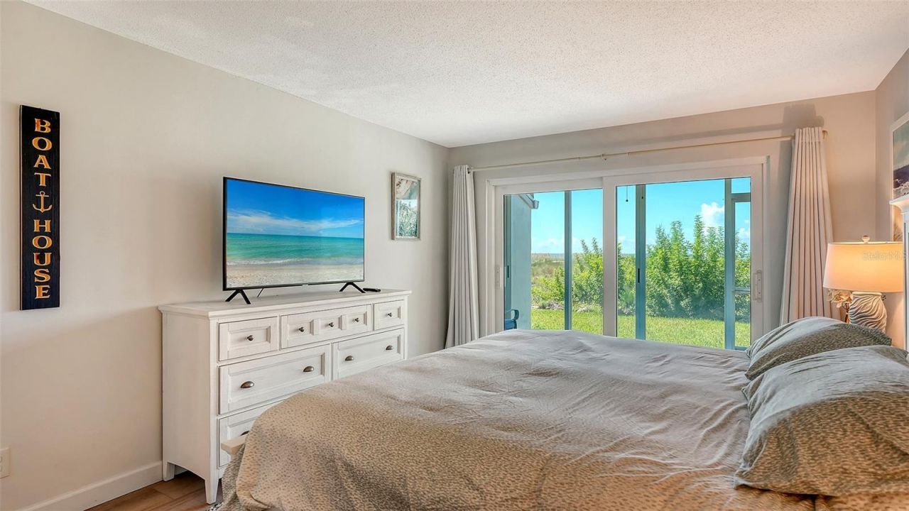 6951 Gulf Of Mexico Drive, Unit 14, Longboat Key, FL 34228 Photo