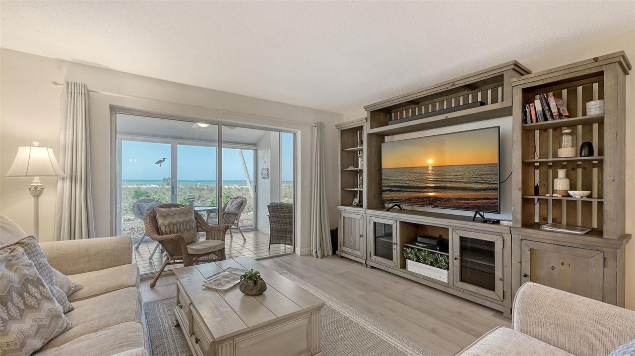 6951 Gulf Of Mexico Drive, Unit 14, Longboat Key, FL 34228 Photo