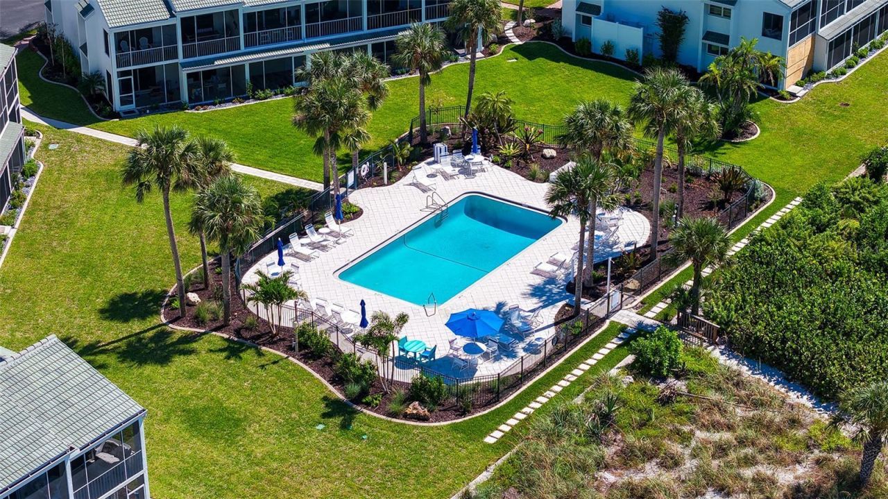 6951 Gulf Of Mexico Drive, Unit 14, Longboat Key, FL 34228 Photo